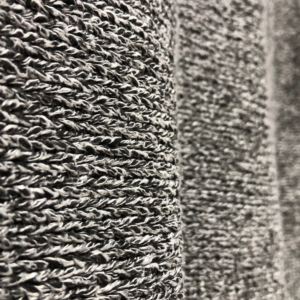 Sweater - Picture 7 of 9